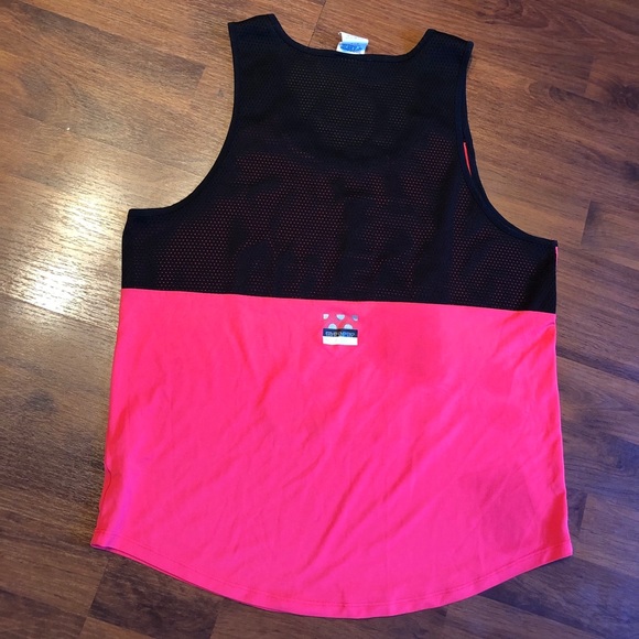 Pink VS Tank Top, “You had me at pizza” Size Small - Picture 6 of 7